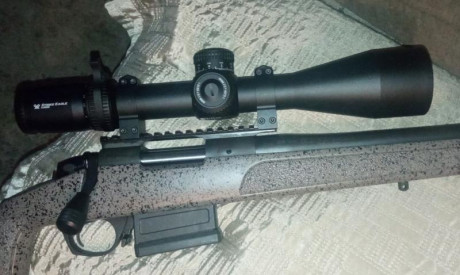 Hola compañeros, quiero comprar un bergara B14 HMR para zurdo, para tiro y caza. 
El calibre aun dudo 21