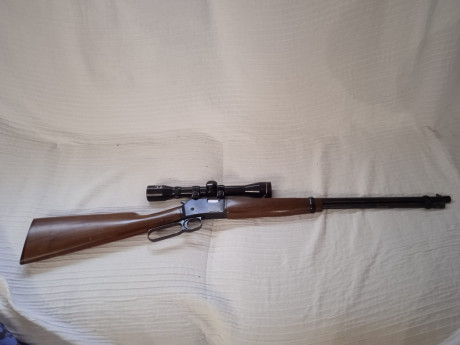 En venta carabina browning cal 22, con visor, como se aprecia en las fotos en muy buen estado, se puede 02