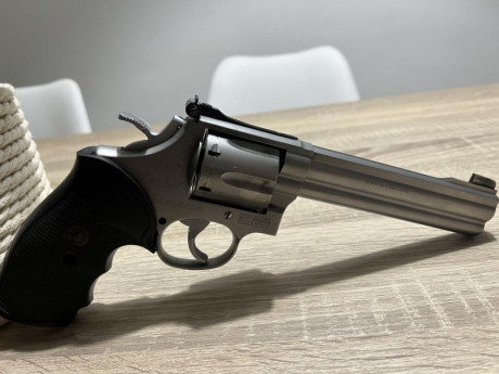 Vendo revólver 38-357 s&w 686 target champion 6’’ perfecto para el tiro, está en barcelona, 634427060 00