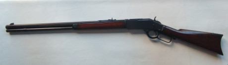 Rifle Winchester modelo 1873 original en calibre 44-40 en muy buen estado, pavón original sin óxido. Cañon 01
