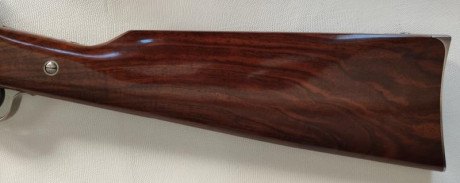 Rifle Sharps 1874 Sporting Pedersoli Extra de Lujo, el más alto de gama, profusamente grabado, maderas 22