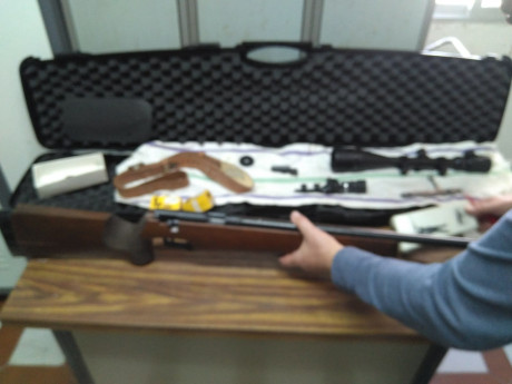 Buenas tardes, carabina calibre 22 lr. en venta. Ha sido mi carabina desde hace unos 15 años, he tirado 02