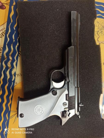 Buenas noches, se vende pistola marca star modelo FR, prácticamente nueva. Calibre 22lr.interesados mando 00