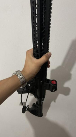Vendo Brigade bm 9mm pb, fabricación 100% americana
Está nuevo a estrenar, nunca ha ido al club. 
Vendo 02