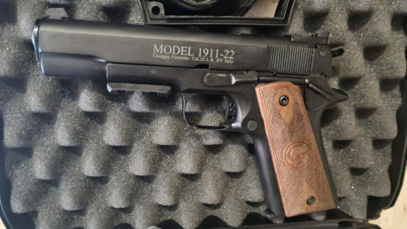 :duel-guns: Hola vendo Pistola 1911 Chiappa calibre 22 Nueva comprada Noviembre 2022 casi sin usar  pocos 01