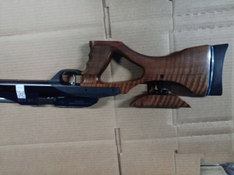 Hola, pongo a la venta esta Steyr Hunting en calibre 5.5.
La carabina está en Alicante.
El regulador es 00