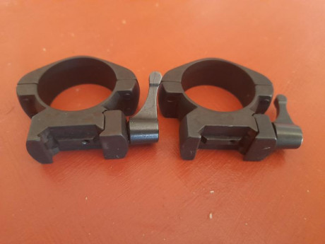 Vendo anillas Bat de acero  desmontables de 30 ,el modelo reforzado de 4 tornillos ,incluidos los tornillos 01