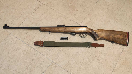 ****** CARABINA VENDIDA *******

La carabina tiene bastante uso como es lógico por los años que tiene, 01