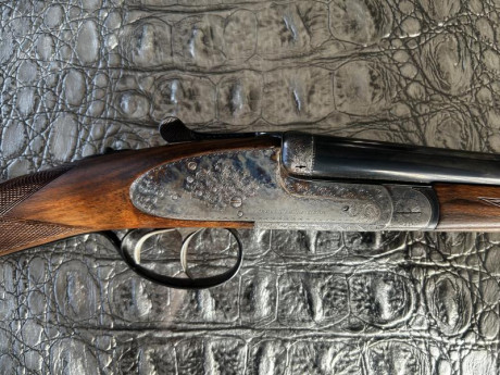 Por limpieza de armero vendo escopeta fina de gama alta Grulla mod. Windsor, calibre 410, maderas al aceite, 02