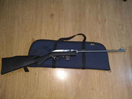 Hola. Vendo esta carabina desmontable , 22Lr.. Está en Asturias, guiada con licencia "E". 350€ 00