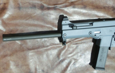 Vendo Rifle HK USC en .45 ACP - version civil de la HK UMP.
Se puede ver en Paiporta / Valencia.
El Rifle 20
