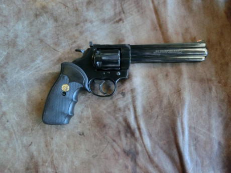 Vendo revolver Colt King Cobra.

calibre .357 Magnum
Se puede ver el revolver en Paiporta / Valencia.

El 02