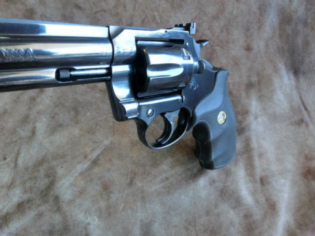 Vendo revolver Colt King Cobra.

calibre .357 Magnum
Se puede ver el revolver en Paiporta / Valencia.

El 01