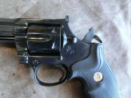 Vendo revolver Colt King Cobra.

calibre .357 Magnum
Se puede ver el revolver en Paiporta / Valencia.

El 10