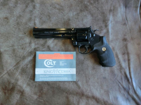 Vendo revolver Colt King Cobra.

calibre .357 Magnum
Se puede ver el revolver en Paiporta / Valencia.

El 21