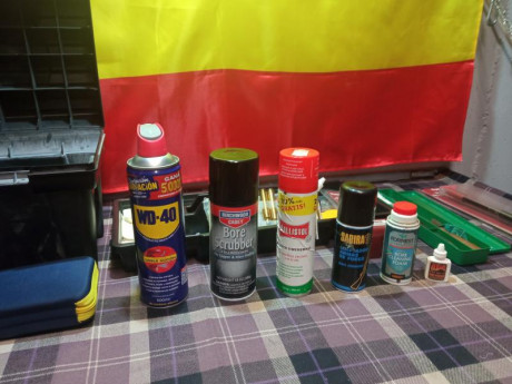 El WD40 afecta a los sellos, juntas y o-rings de las armas de aire o CO2?
Para limpiar y mantener el pavonado 40