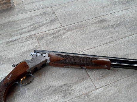  20230413_200945.jpg Vendo escopeta browning  B525 Sporting con 71 de cañón y 4  choques invector y selector 02