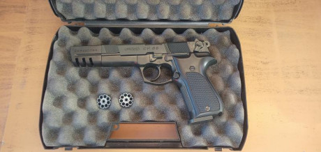 Vendo pistola de Co2 Walther CP88 Competition 4,5 mm en impecable estado.La vendo tal como la compre, 02