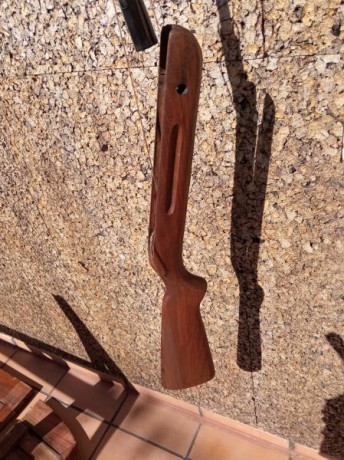 Hola amigos, me han regalado una bonita Bizkaia, una carabina Flecha modelo 14, un tanto oxidada como 171