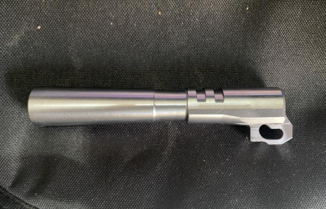 Vendo mi Tanfoglio Stock II, comprada nueva en tienda el 26/10/2022. Muelles cambiado por los Eemann. 01