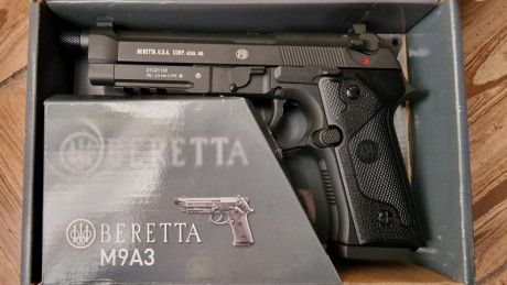 Vendo está excepcional réplica CO2 de este memorable modelo. 

 Beretta M9 A3 Negra Blowback Co2 Full 01