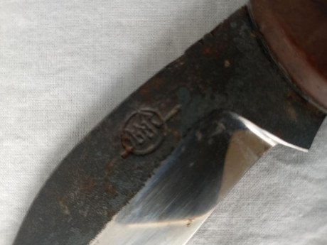Fantástico navajón ,marca Citadel, hecha a mano en Camboya, 
Tiene buen filo, pero una pulida no le vendría 01