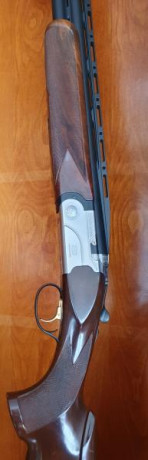 Vendo Escopeta Breda/Beretta equivalente a la serie 600 mejorada. Cañón de 75 con 1 y 2 estrellas fijos, 01