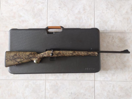 Rifle blaser r93, off road camo, calibre 9'3x62, es de un compañero de fuera del foro, se encuetra en 00
