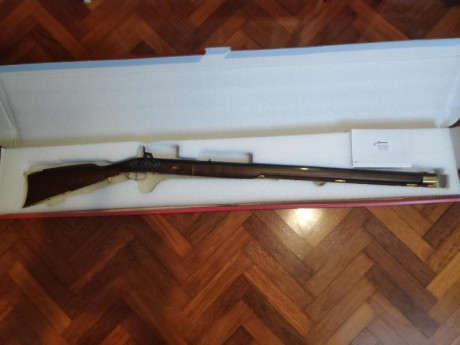Rifle Kentucky de Ardesa en calibre 45 nuevo sin estrenar en su caja original


350 euros + envio 10