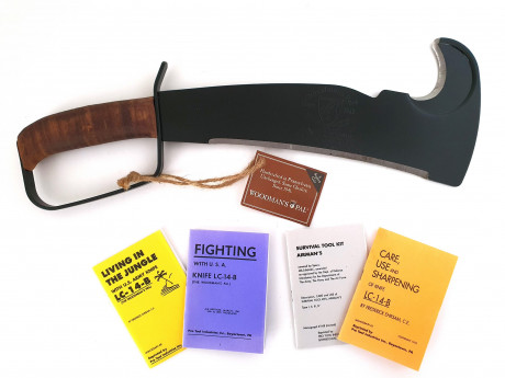 BÖKER KALASHNIKOV STANDARD 47 KNIFE: Navaja inspirada en el fusil de asalto AK-47. El mango está hecho 01