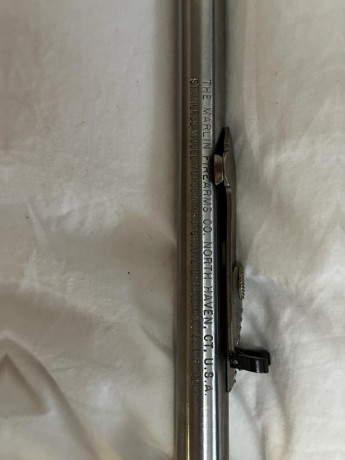 Vendo esta maravilla de la ingeniería armamentística carabinera, que no tiene prácticamente uso y que 01