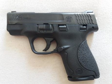 Venta pistola 9mm Smith&Wesson M-P Shield guiada en F  por 400€  portes a cargo comprador.
Unico propietario, 30