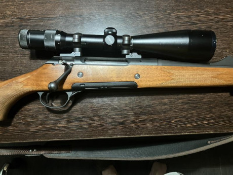 Se vende rifle de cerrojo Haenel Jaeger 10, en calibre 270 win. Visor Docter VZF 3-12x56 RI. Monturas 02