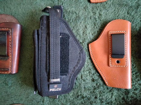 Hola , pongo a la venta varias fundas , una sobaquera como para tipo Star B , nueva a estrenar , marca 21