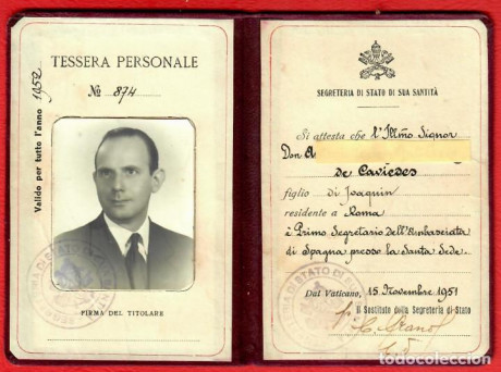  EN RECUERDO Y HOMENAJE A LOS QUE YA NO ESTÁN. 

Si pones en  GOOGLE    PASAPORTES EN LA MEMORIA   da 61