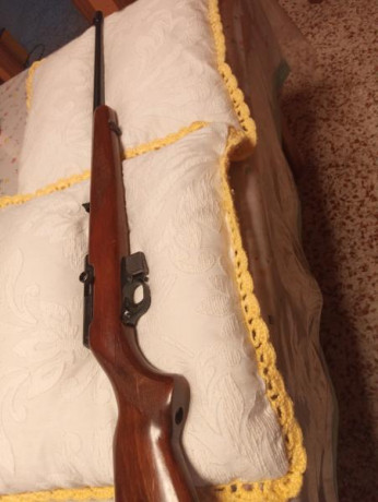 Se vende carabina semiautomática BRNO 581 del año 1976 .Ya no se hacen estás joyas ,en mecanismos y calidad 11