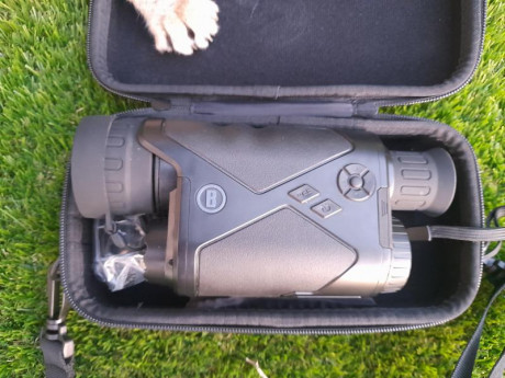   Buenas noches

Pongo en venta este monocular nocturno:

Bushnell EQUINOX Z2 4,5x40

Absolutamente impecable, 01