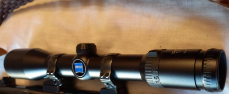 Se vende visor Zeiss Victory Diavari V 1,5-6-42 T* en perfecto estado y cuidado. Sin ningún golpe. 
Duración 00