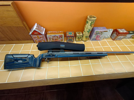 Vendo rifle target v. 
Calibre 308
Paso de estría 1/11
Tiene 197 tiros y afeita literalmente pero yo me 10
