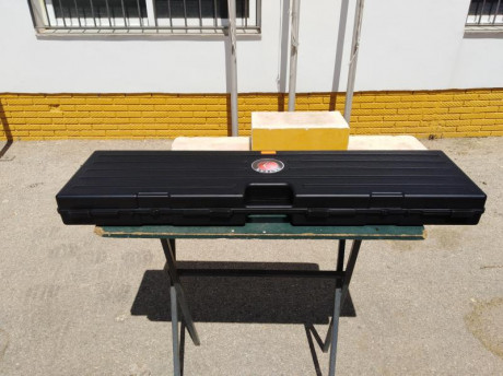 Se vende Hatsan Factor 5.5. Comprada el 23 de Febrero del 2023. No ha disparado ni una lata de balines, 02