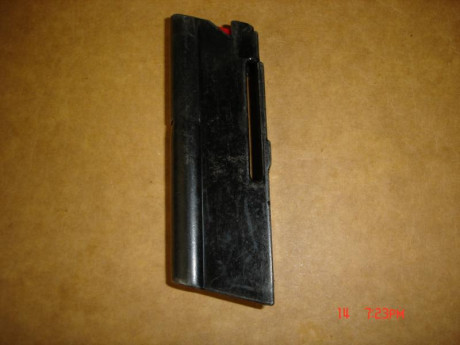 CARGADOR PARA RIFLE  MARCA SAVAGE 64 22LR 10R.
EN PERFECTO ESTADO POCO USADO METALICO 
20€ SE PUEDE RETIRAR 02