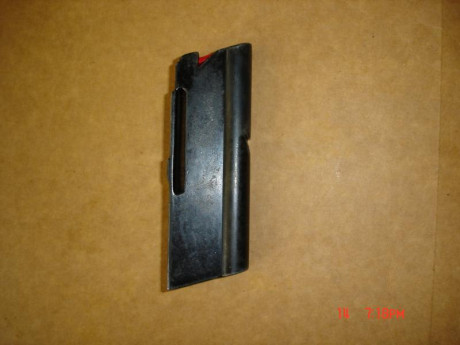 CARGADOR PARA RIFLE  MARCA SAVAGE 64 22LR 10R.
EN PERFECTO ESTADO POCO USADO METALICO 
20€ SE PUEDE RETIRAR 00