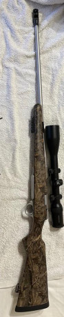 Un buen Amigo me pide que le anuncie este arma,se vende rifle Browning A-Bolt Montain Titanium del calibre 01