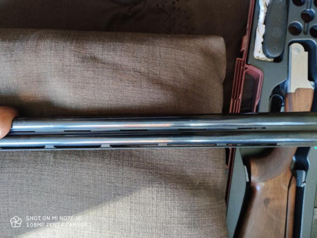 VENDO ESCOPETA RIZZINI SUPERPUESTA CAL 12 , EXPULSORA,CAÑONES DE 75 CON 5 POLICHOQUES Y CULATA REGULABLE 12