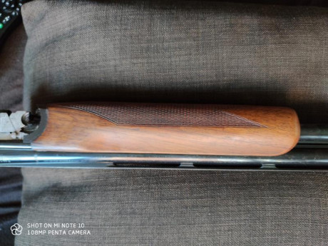 VENDO ESCOPETA RIZZINI SUPERPUESTA CAL 12 , EXPULSORA,CAÑONES DE 75 CON 5 POLICHOQUES Y CULATA REGULABLE 10