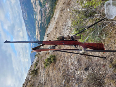 Vendo Sako L61R en calibre 30-06 .
Maderas afinadas por el culatero de Godoy a imagen de rifle inglés. 51