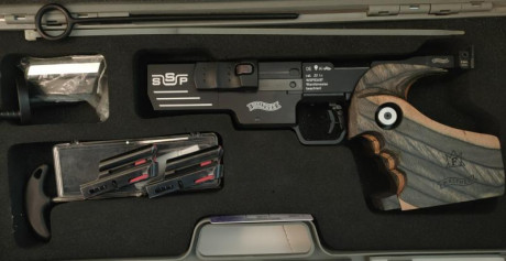 Vendo Walter SSP 22 Lr Pocos disparos, muy bien conservada, maletin, dos cargadores, herramientas y contrapesos.
Precio 00