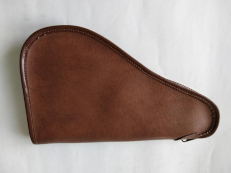 Hola , pongo a la venta varias fundas , una sobaquera como para tipo Star B , nueva a estrenar , marca 71