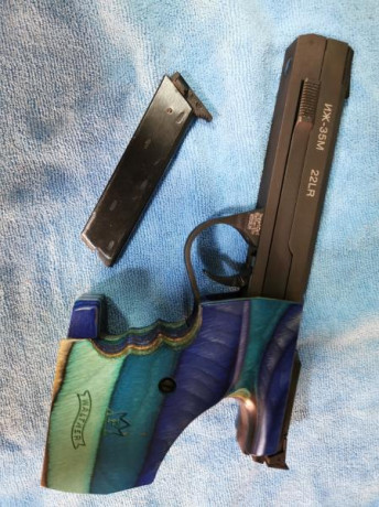  VENDIDO  - pistola  Baikal IZH 35  calibre .22lr , con cacha anatómica Walther talla M, Excelente precisión 02