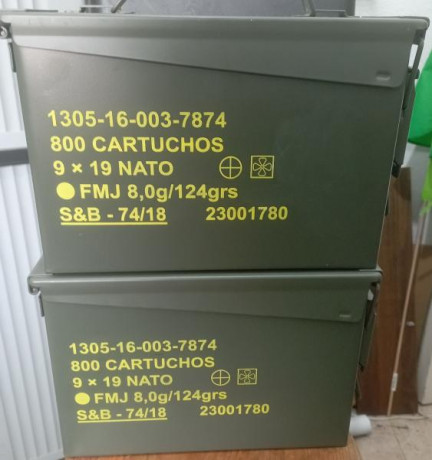 Lote de dos cajas metálicas de munición, estado excelente tanto el metal como la goma estanca ,tamaño 01